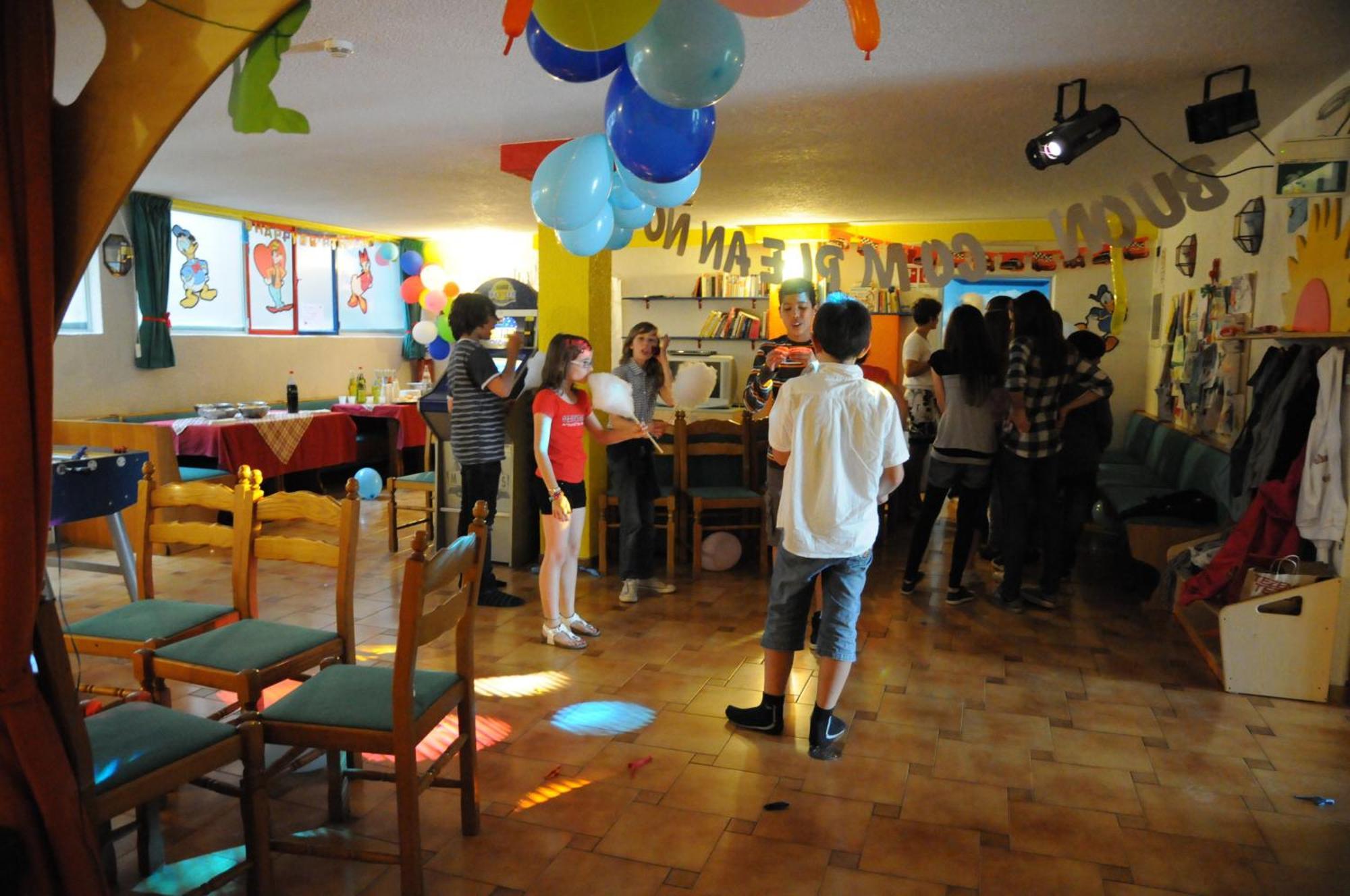 Family Hotel Primavera เลวิโกแตร์เม ภายนอก รูปภาพ