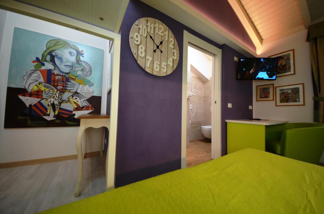 Family Hotel Primavera เลวิโกแตร์เม ภายนอก รูปภาพ